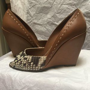 bally wedges